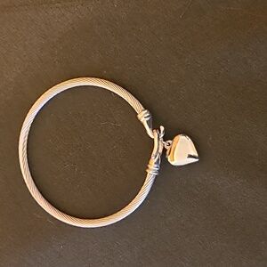 Elegant Silver Heart Bracelet New Without Tags